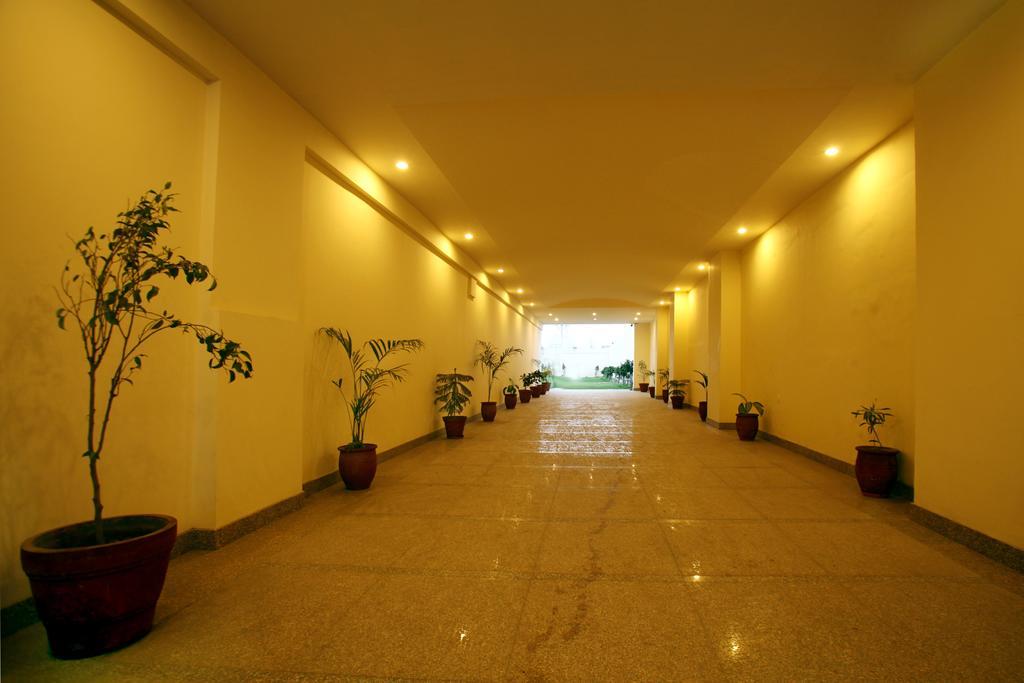 Continent Nakodar Hotel & Resorts Esterno foto